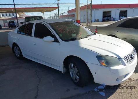 2005 Nissan Altima 2.5 S z USA, uszkodzony, nr VIN 1N4AL11D15N929195